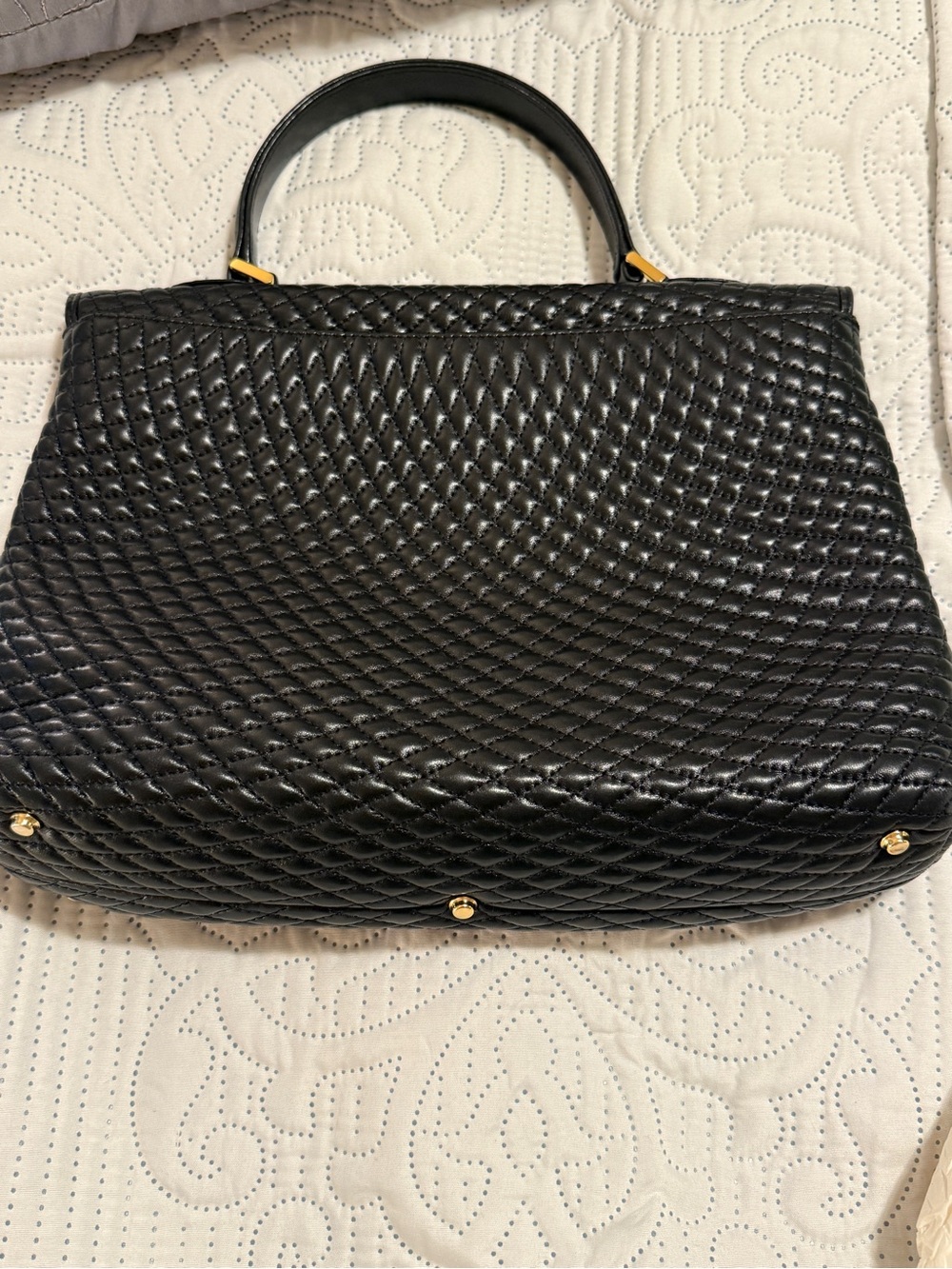 BALLY Women’s Vintage Quilted Black Leather Top Handle Purse Gold Turnlock NEW - Picture 14 of 16